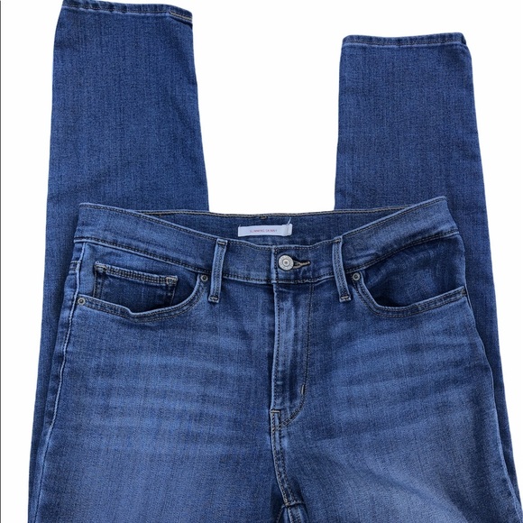 Levi’s size 30 slimming skinny jeans - Picture 2 of 10